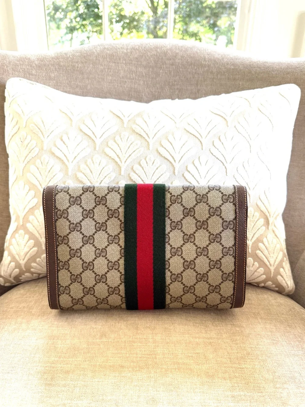N/A authentic gucci